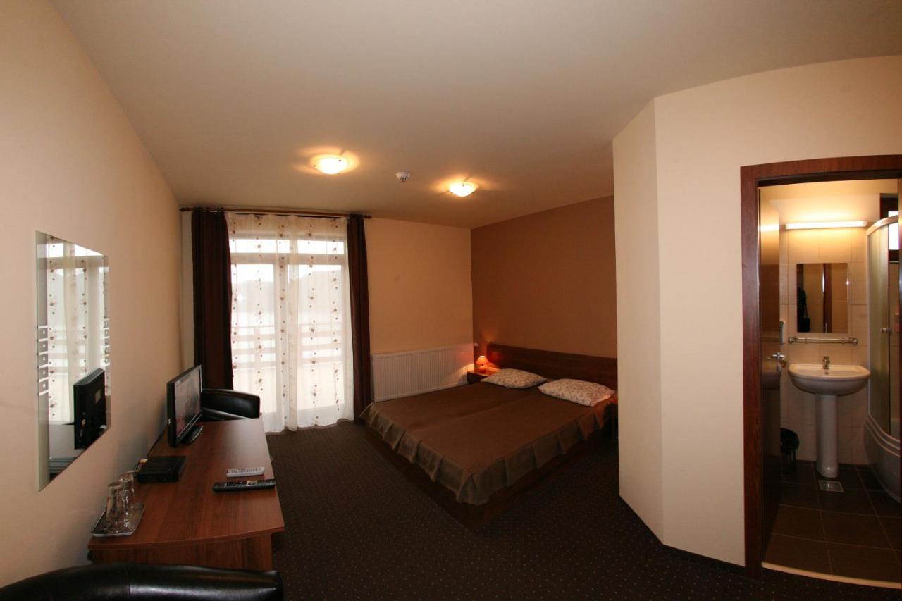 Pensiunea Belvedere Cincis Exterior foto